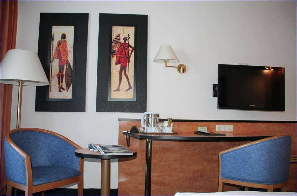 Trip Inn Hotel Zum Riesen Hanau Habitación foto